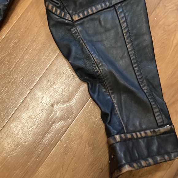 Moving Sale❗️ The Territory Ahead Vintage Wash Leather Jacket: Accepting Offers - Picture 11 of 16